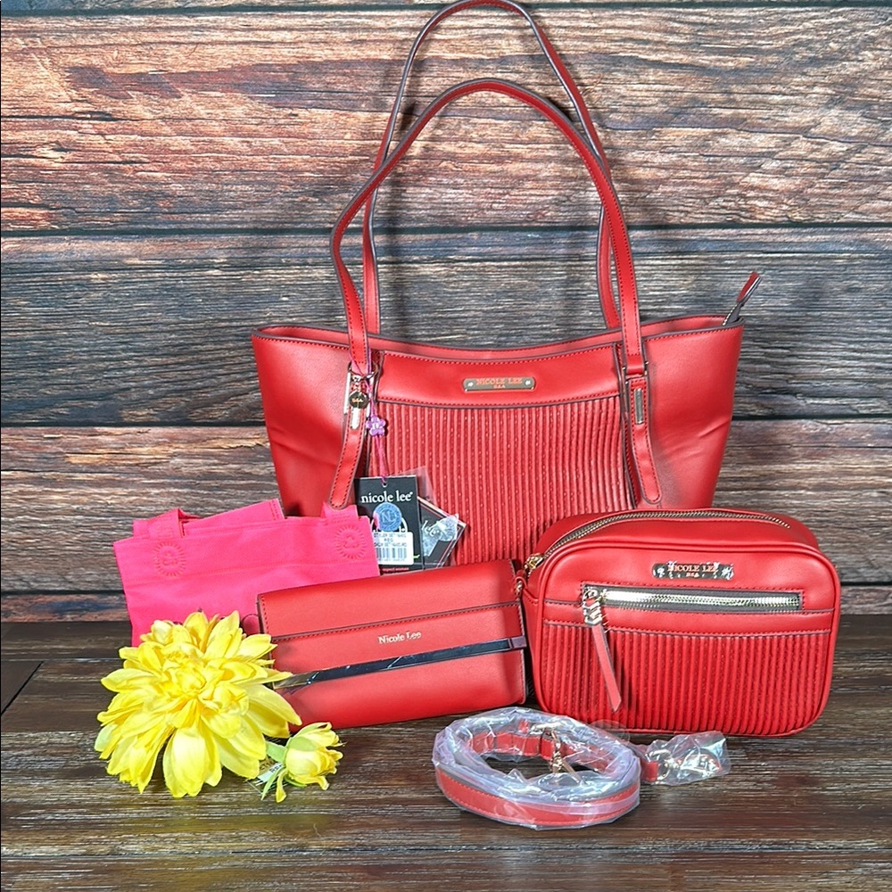 Nicole Lee Red Shoulder Bag Set